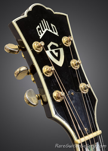 Guild JF55 NT Jumbo headstock